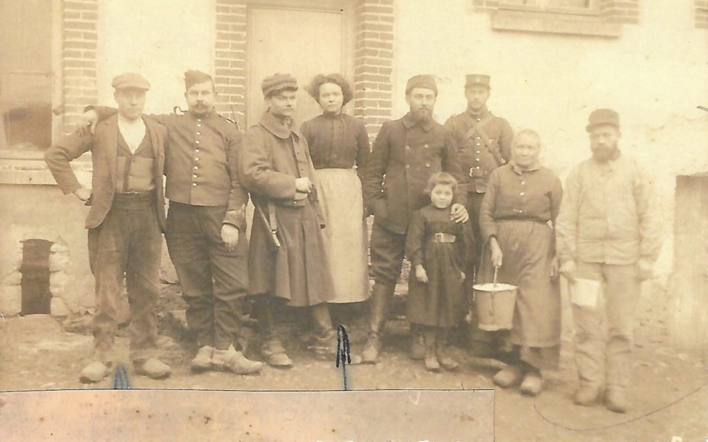 1923